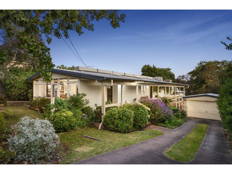 26 Calderwood Street, Bulleen VIC 3105