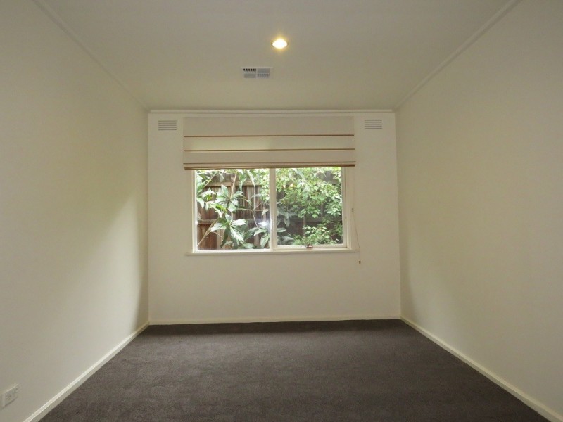 10 Scenic Rise, Doncaster VIC 3108