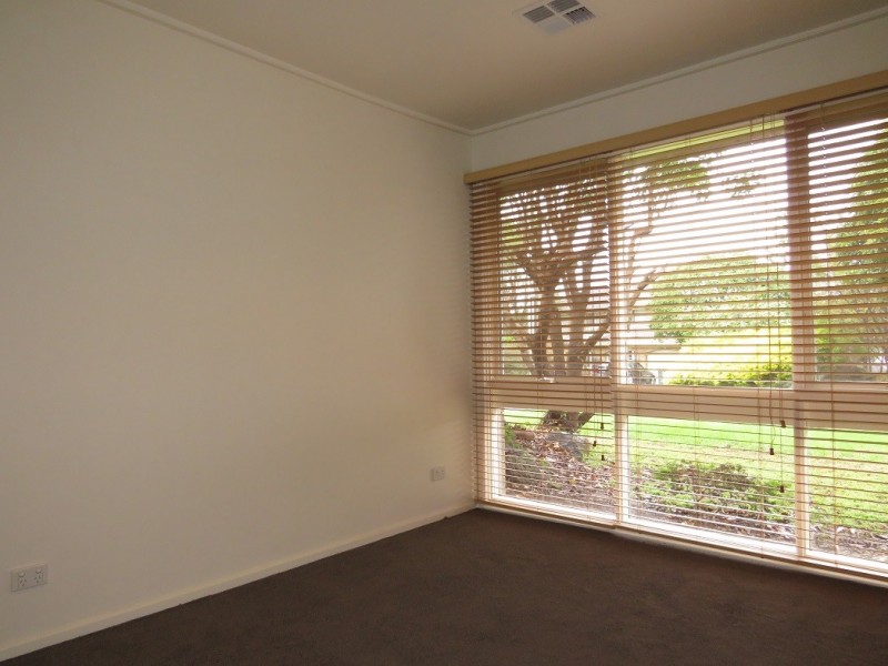 10 Scenic Rise, Doncaster VIC 3108