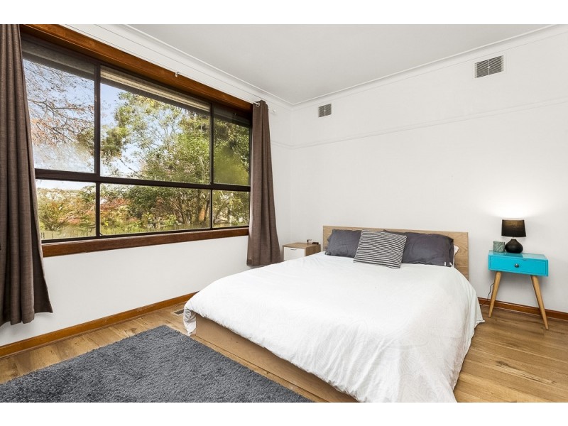 9 Esta Street, Blackburn North VIC 3130