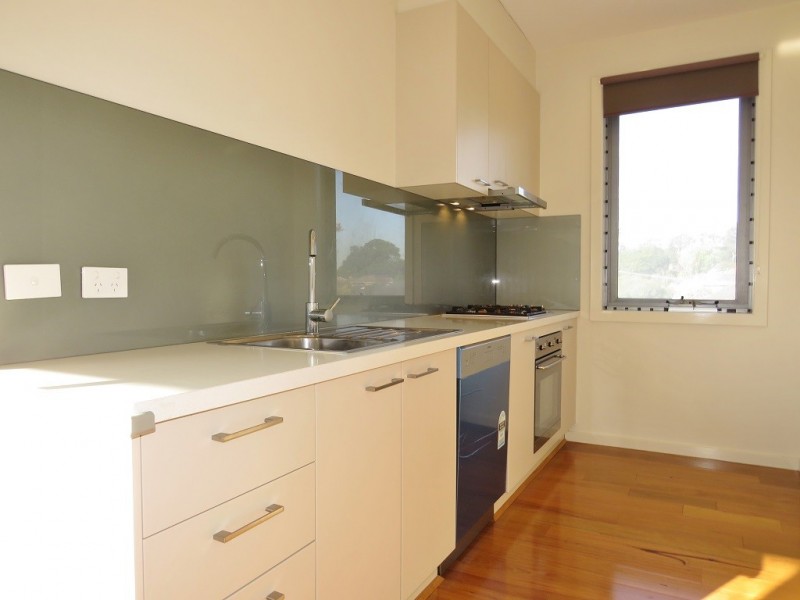 12/14-16 Bullen Street, Doncaster East VIC 3109