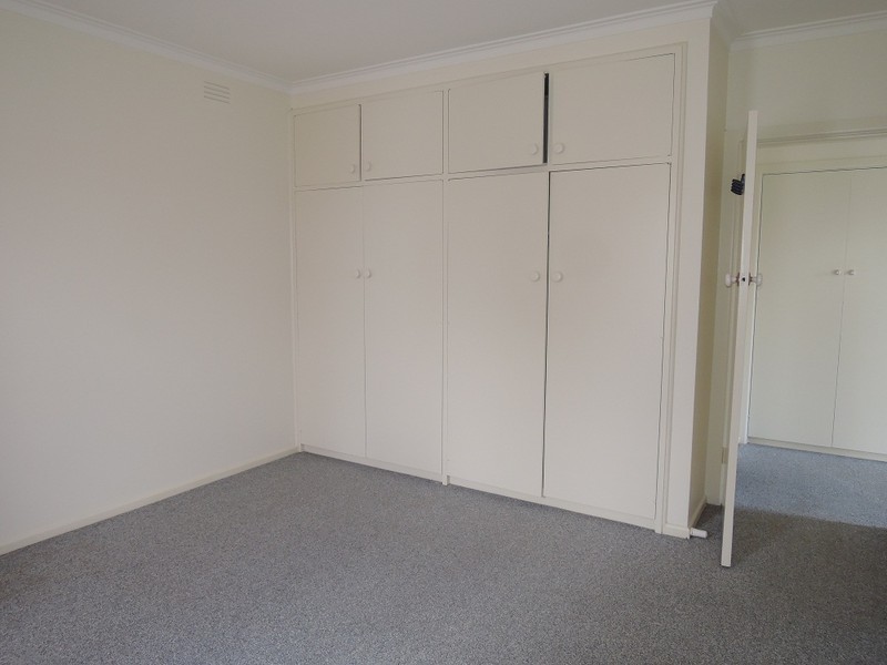 2 Keir Avenue, Doncaster East VIC 3109