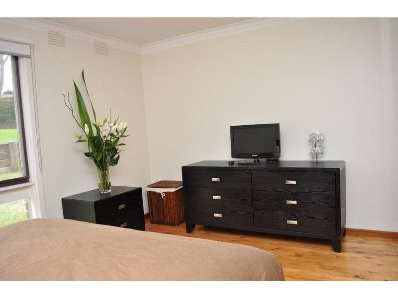 27 Caringal Avenue, Doncaster VIC 3108