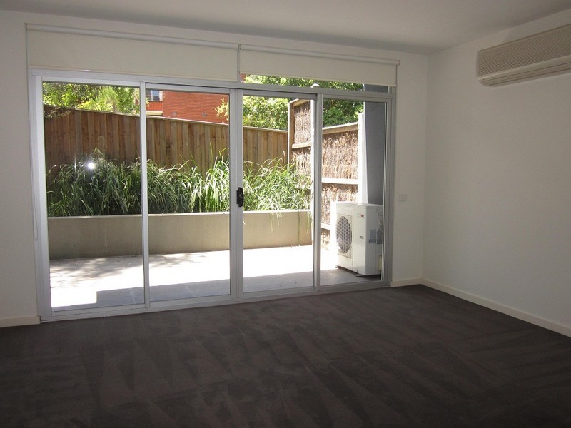 2/719 Elgar Road, Doncaster VIC 3108