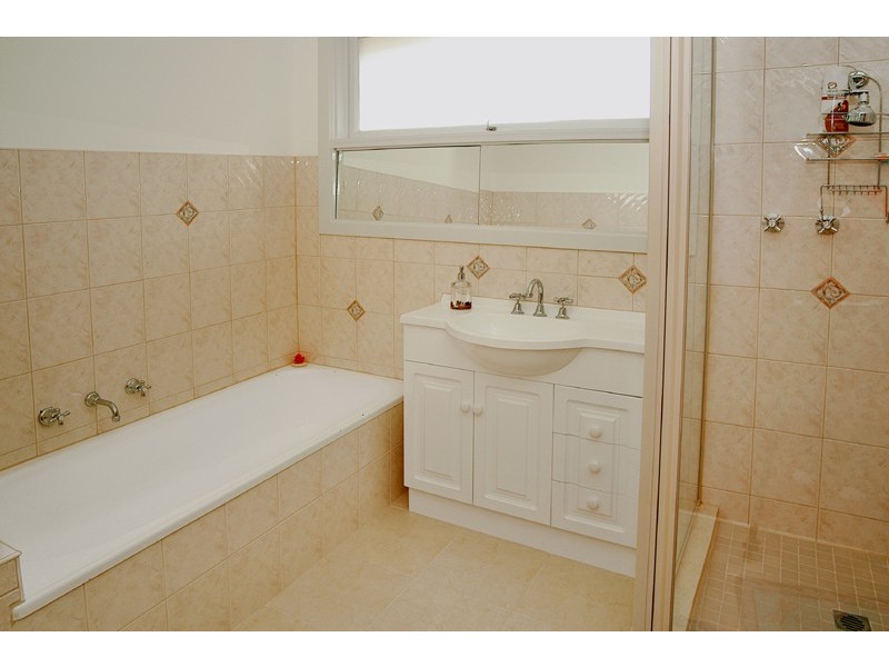 156 George Street, Doncaster VIC 3108