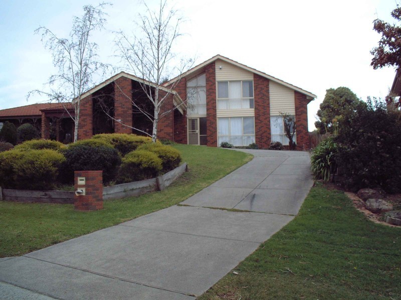 9 Kent Court, Doncaster East VIC 3109