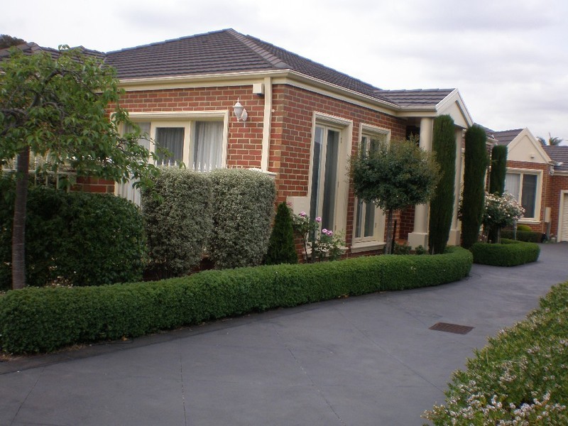 1/152 Beverley Street, Doncaster East VIC 3109