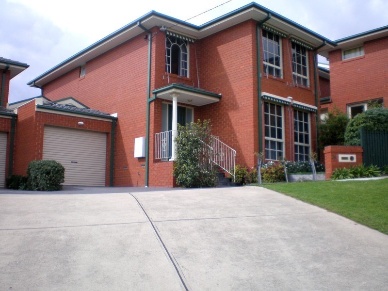 34 Balwyn Road, Bulleen VIC 3105