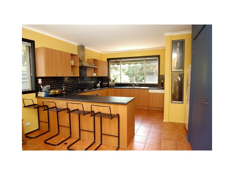 7 Bernice Street, Doncaster VIC 3108