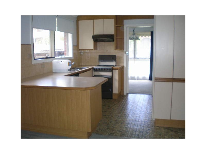 11 Chiswick Court, Templestowe VIC 3106