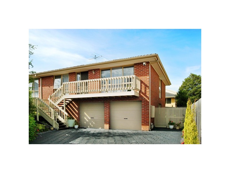 2/6 Coolabah Street, Doncaster VIC 3108