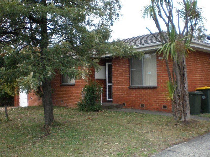 1/ 828 Station Street, Box Hill VIC 3128