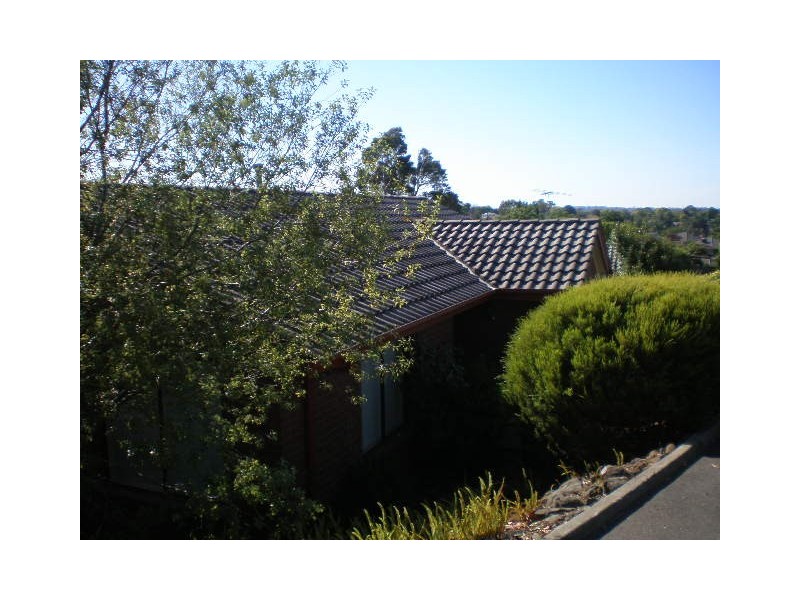 1/12 Hamilton Crescent, Doncaster East VIC 3109