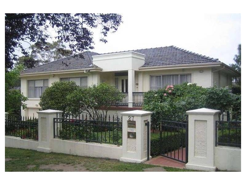 27 Roderick Street, Doncaster East VIC 3109