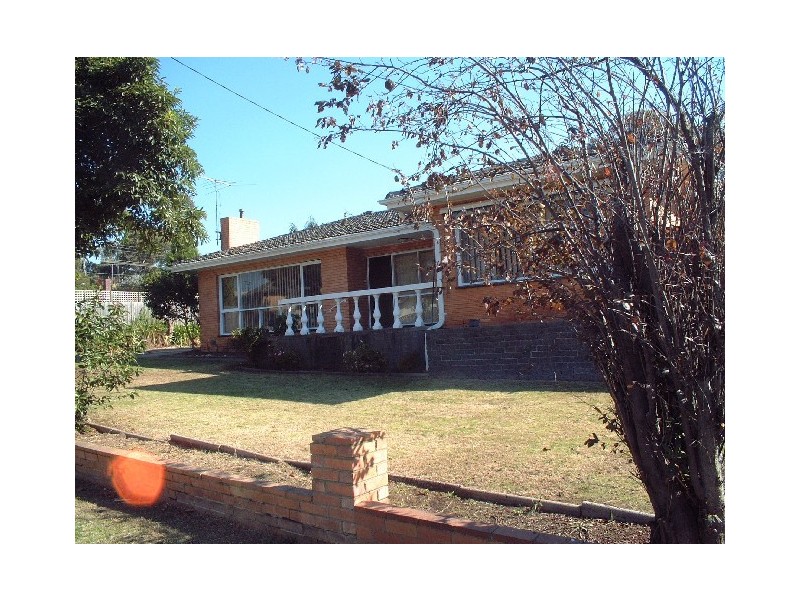 7 Lauer Street, Doncaster VIC 3108