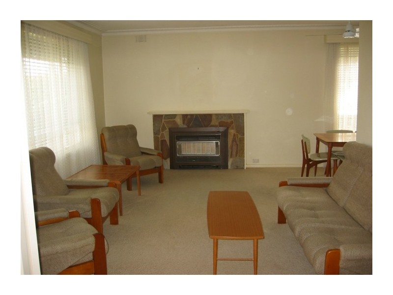 572 Middleborough Road, Blackburn North VIC 3130