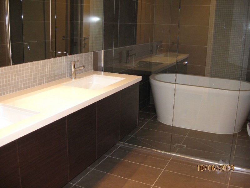 18B, 18-20 Churchill Street, Doncaster East VIC 3109