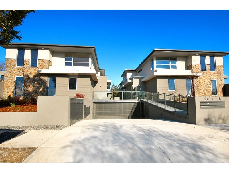 18C/18-20 Churchill Street, Doncaster East VIC 3109