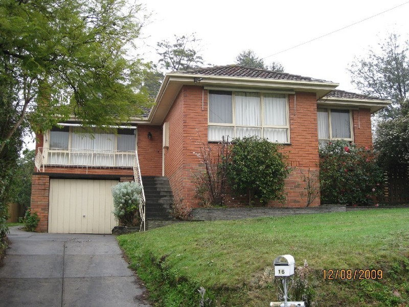 16 Dianne Street, Doncaster East VIC 3109