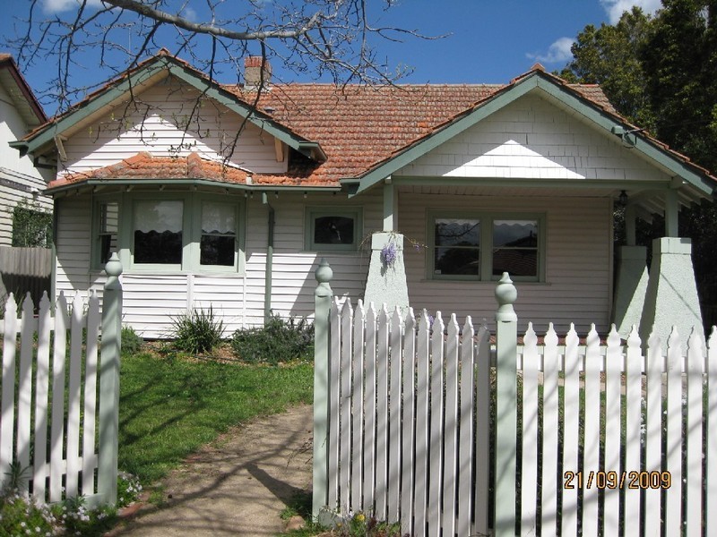 4 Ellison Street, Ringwood VIC 3134