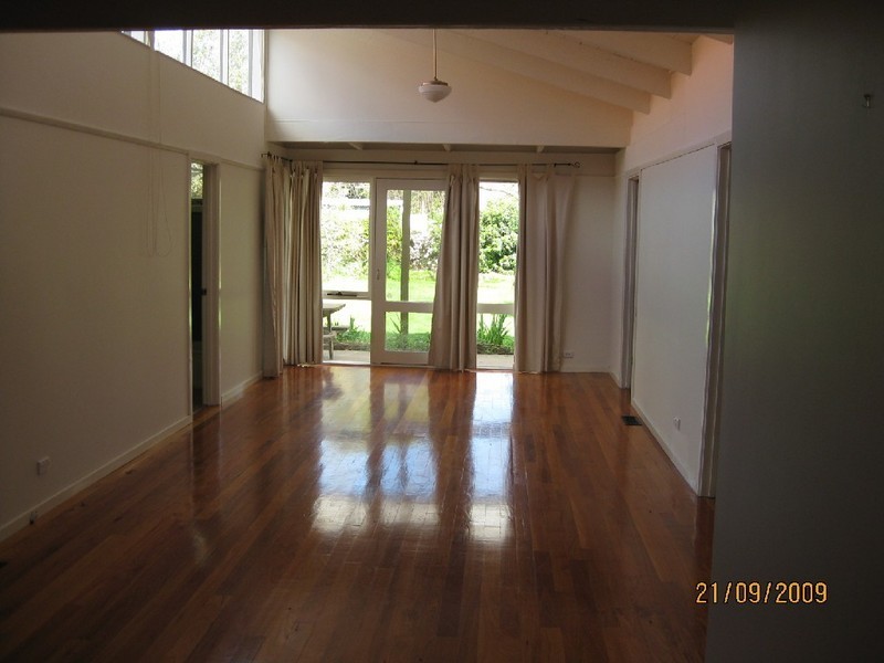 4 Ellison Street, Ringwood VIC 3134