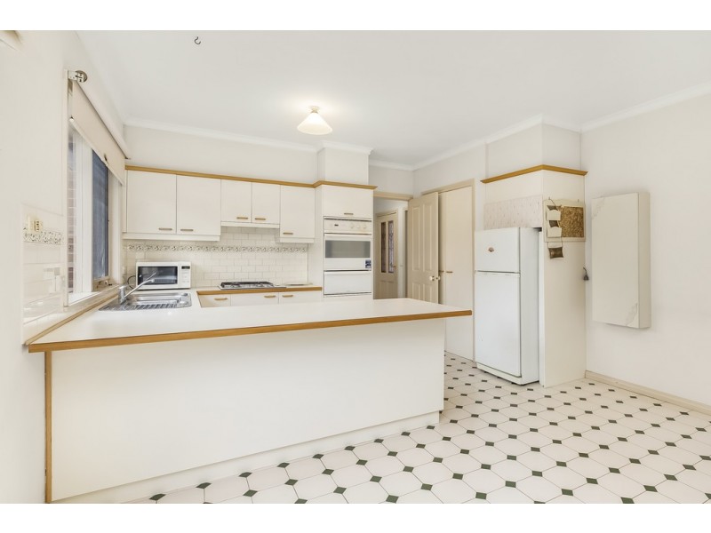 2/39 Talford Street, Doncaster East VIC 3109