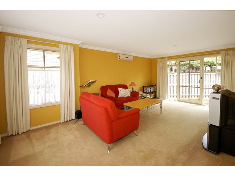 2/29 Beverley Street, Doncaster East VIC 3109