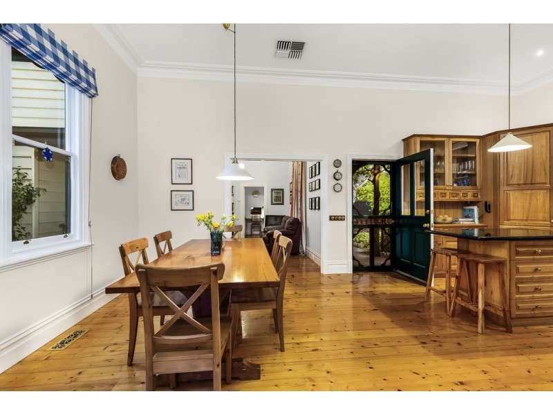 106 Surrey Road, Blackburn North VIC 3130