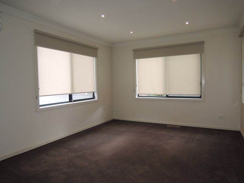 2/46 Boronia Grove, Doncaster East VIC 3109