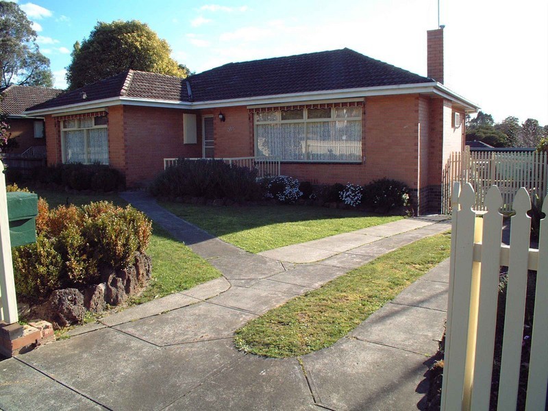 3 Belvedere Avenue, Doncaster East VIC 3109