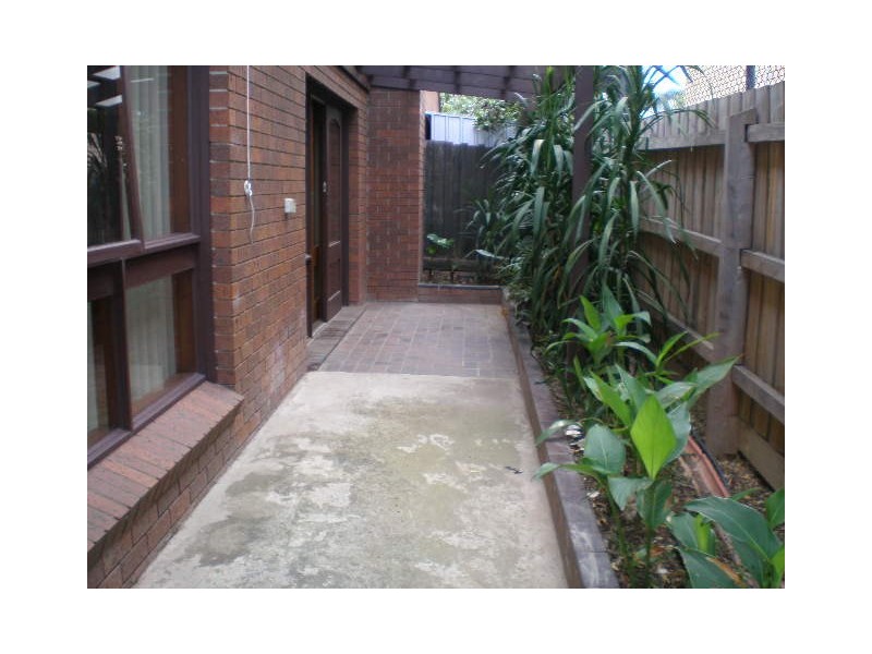 6 Marcus Road, Templestowe Lower VIC 3107