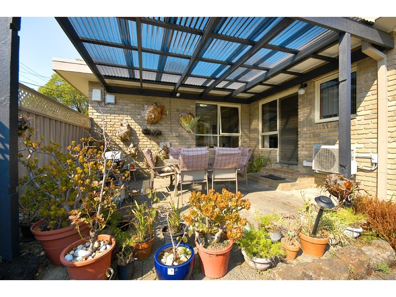 2 Turana Street, Doncaster VIC 3108