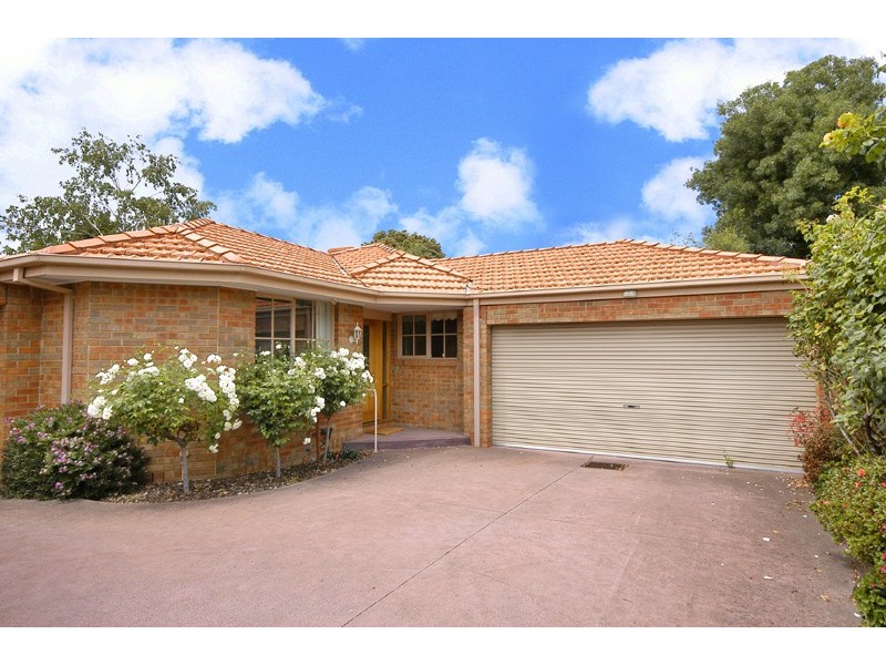 2/30 Talford Street, Doncaster East VIC 3109