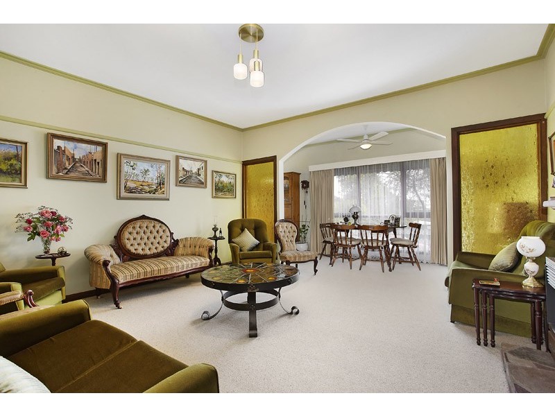 34 Greendale Road, Doncaster East VIC 3109