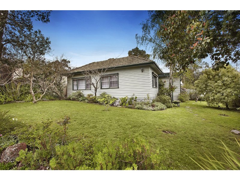 34 Greendale Road, Doncaster East VIC 3109