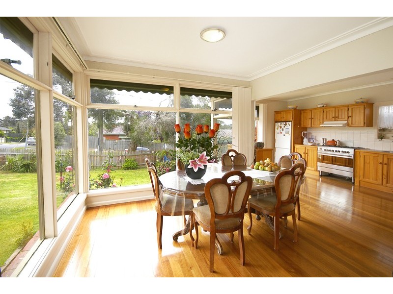 2 Debra Way, Doncaster East VIC 3109