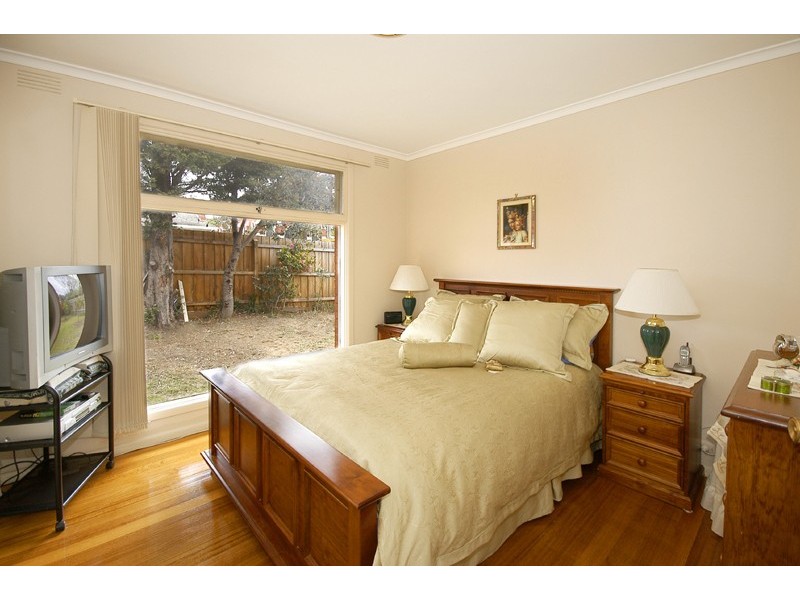 2 Debra Way, Doncaster East VIC 3109