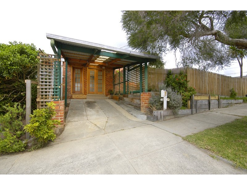 2 Debra Way, Doncaster East VIC 3109