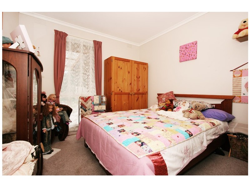 18 Belinda Crescent, Doncaster East VIC 3109