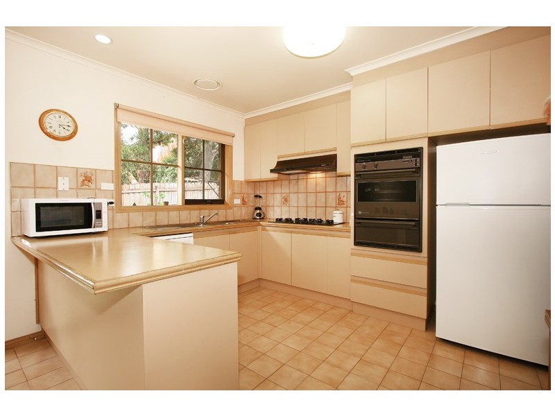 1A Monaco Street, Doncaster VIC 3108