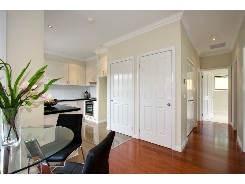 1/37 Lemon Grove, Nunawading VIC 3131