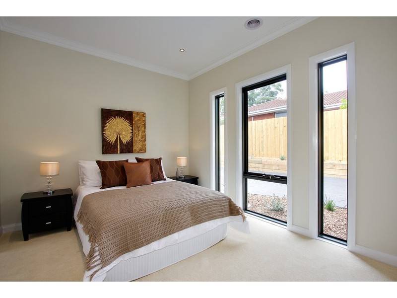 1/37 Lemon Grove, Nunawading VIC 3131