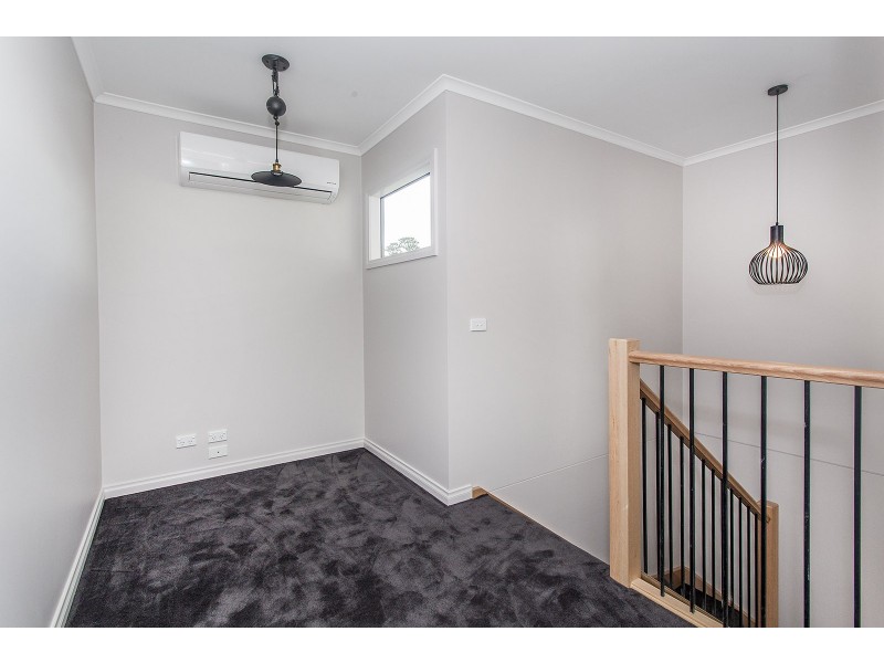 3/13 Mountain View Road, Kilsyth VIC 3137