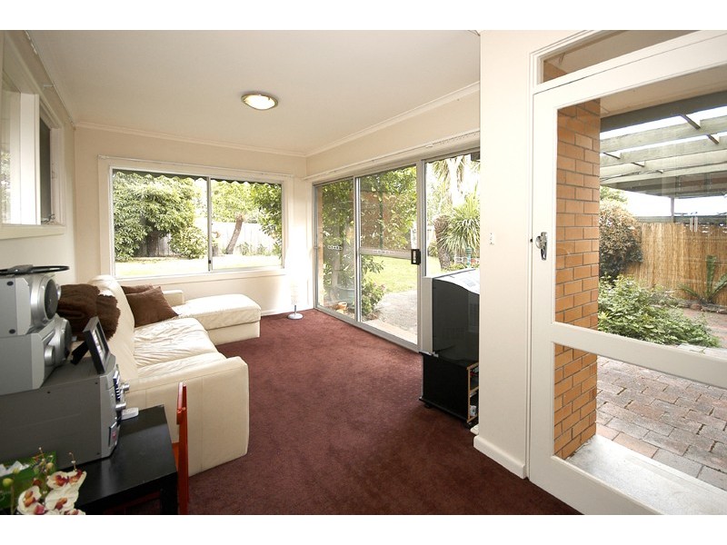 24 Belvoir Street, Doncaster East VIC 3109