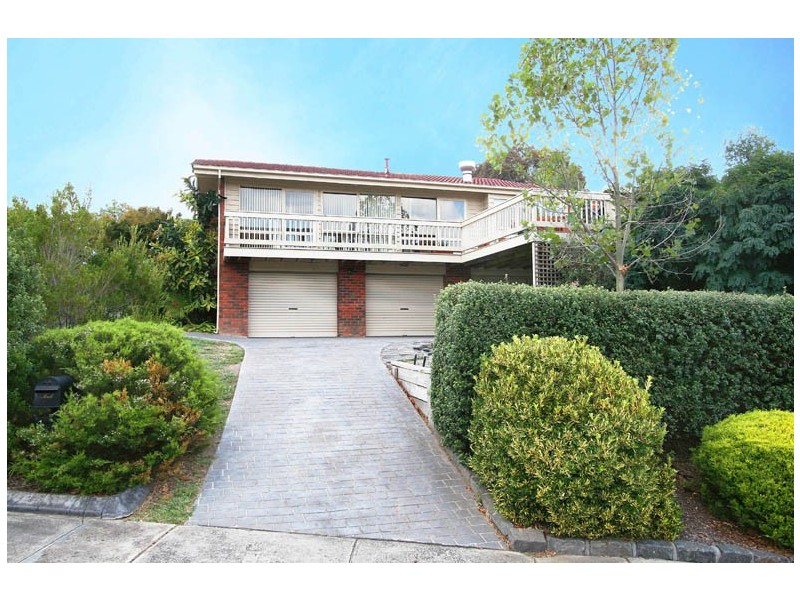 1 Laurie Road, Doncaster East VIC 3109