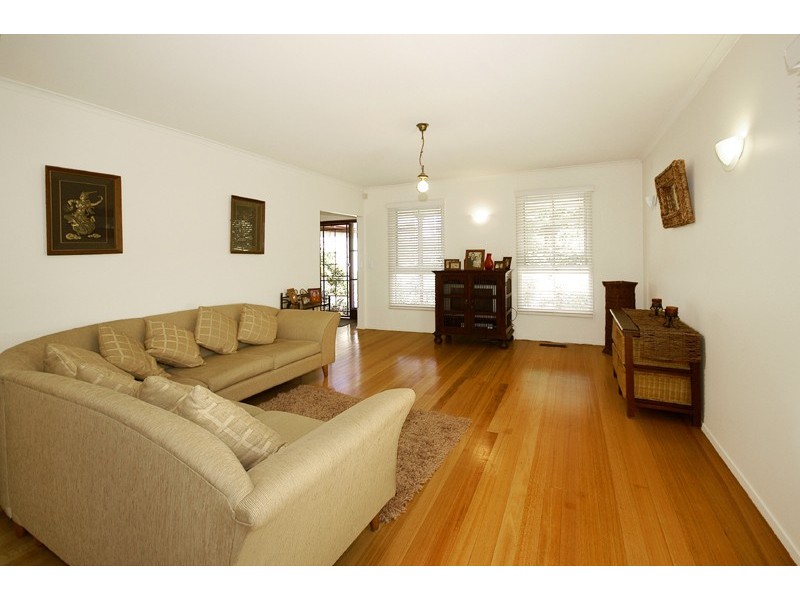 9 Santiago Street, Doncaster VIC 3108