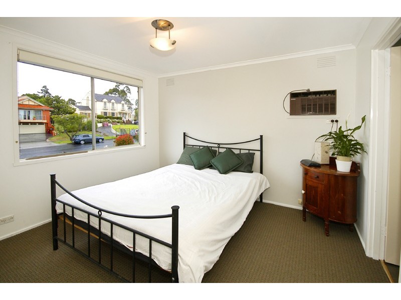 33 Nirvana Crescent, Bulleen VIC 3105