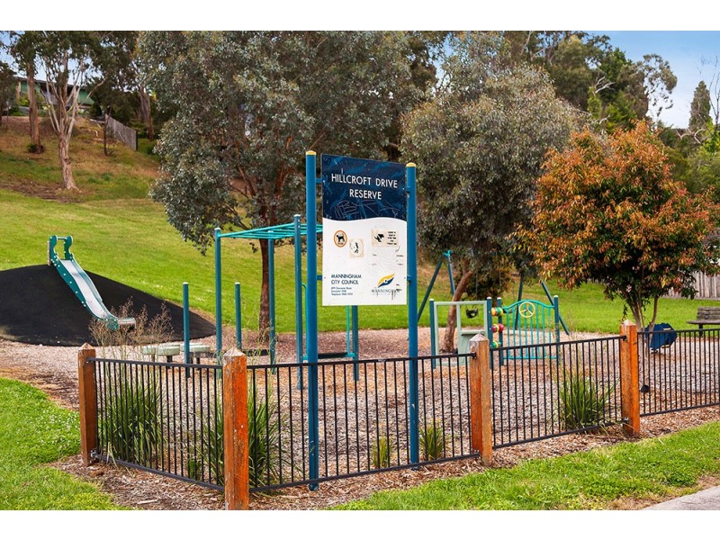 35 Hillcroft Drive, Templestowe VIC 3106