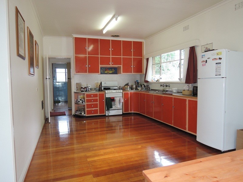 86 Canterbury Road, Blackburn South VIC 3130