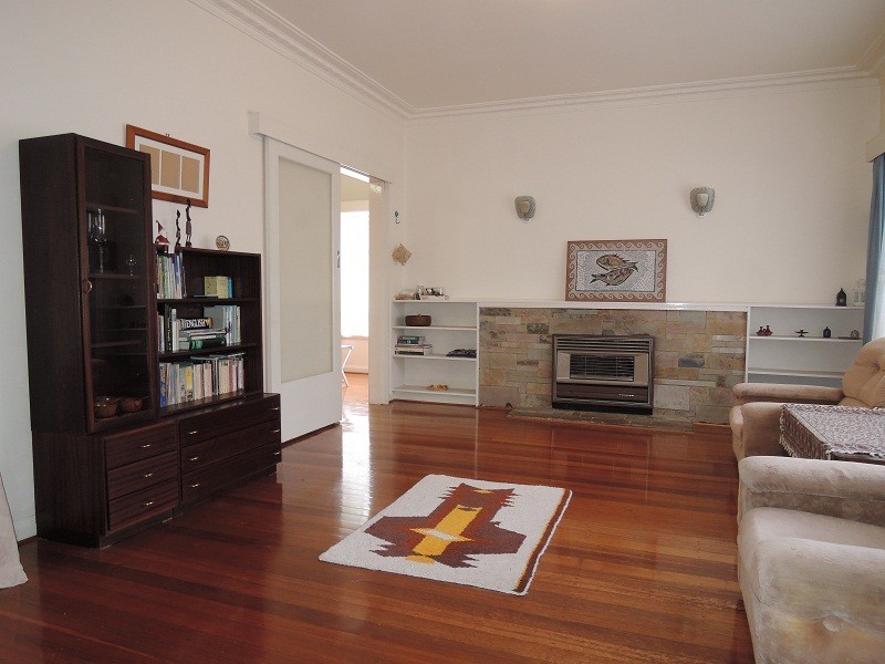 86 Canterbury Road, Blackburn South VIC 3130